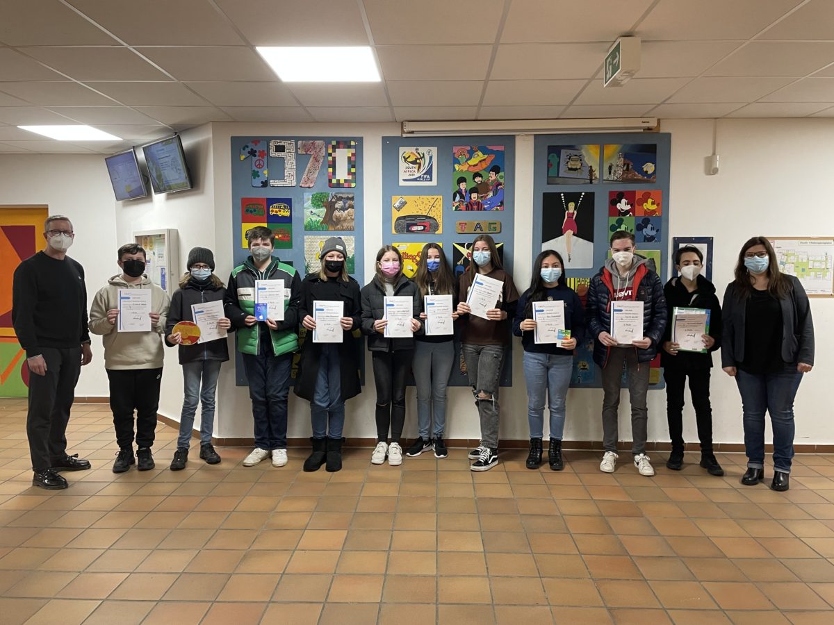 ¡Leemos! Vorlesewettbewerb Spanisch an der Friedrich-August-Genth Schule - FAG Schule Wächtersbach